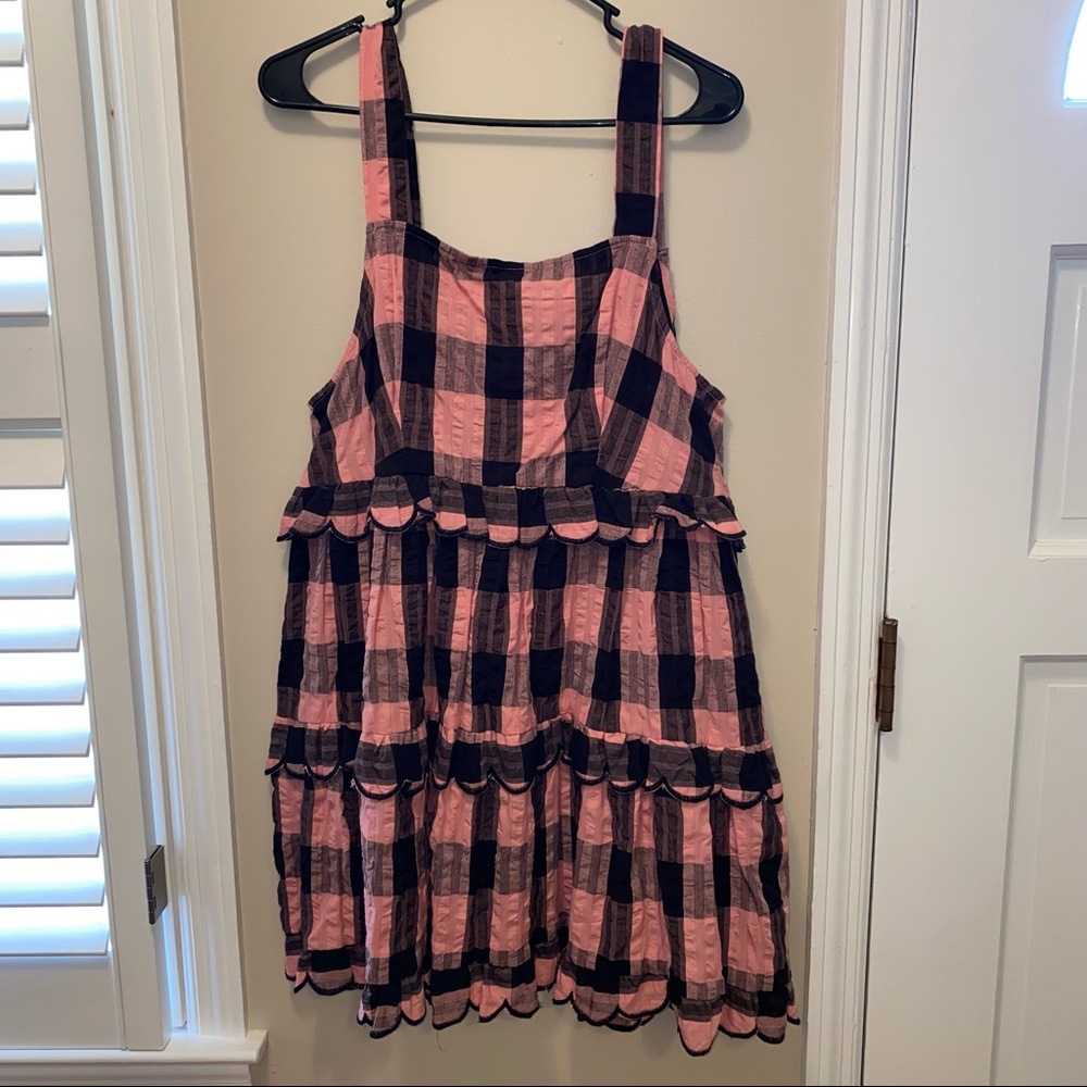 Asos brand gingham scalloped dress. Size 10. Worn once.